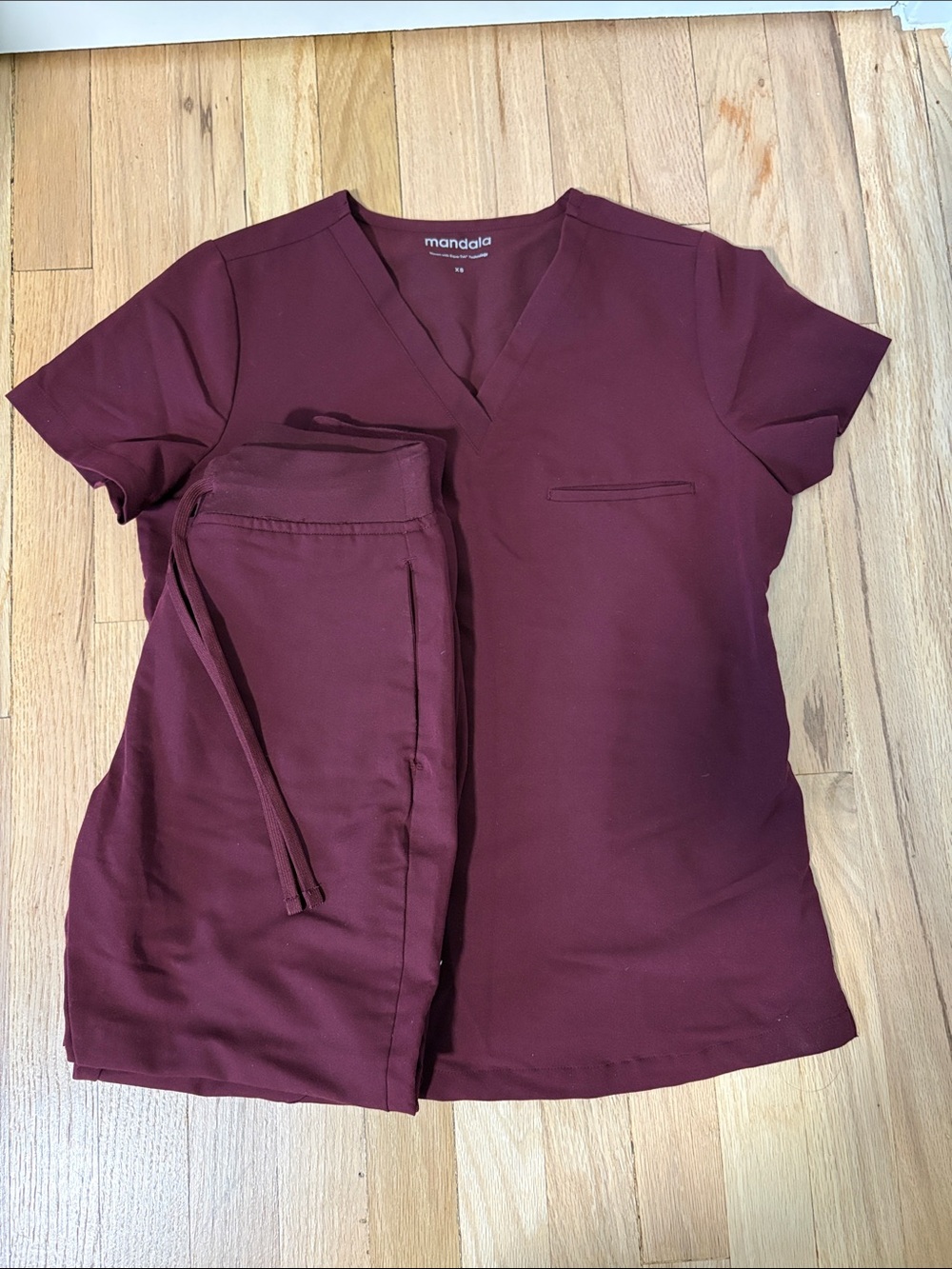 Mandala Women's Scrub Set (V-Neck & Joggers) in Burgundy